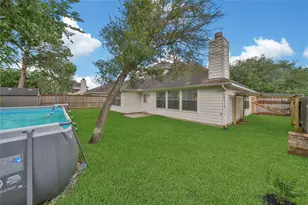 30702 Country Meadows Dr, Tomball, TX 77375 - Photo 4