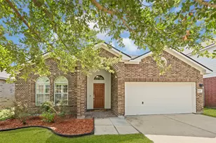 8618 E Highlands Crossing, Highlands, TX 77562 - Photo 1