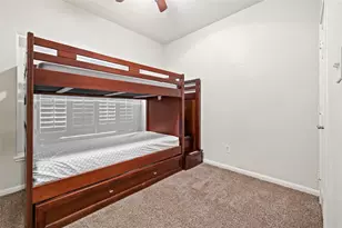 8618 E Highlands Crossing, Highlands, TX 77562 - Photo 22