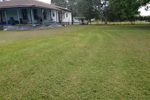 692 Cashs Creek Rd Rd, Blessing, TX 77465 - Photo 2