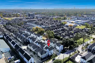 8912 Sunshine Laverne Ln, Houston, TX 77080 - Photo 34