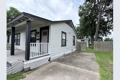 428 Azalea Street, Lake Jackson, TX 77566 - Photo 14