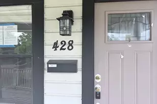 428 Azalea St, Lake Jackson, TX 77566 - Photo 2