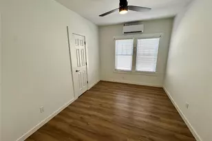 7 Hunt St, Houston, TX 77003 - Photo 12