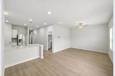 10615 Crockett Meadows Boulevard, Conroe, TX 77306 - Photo 14