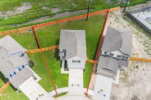 6403 Canby Ct, Arcola, TX 77583 - Photo 2