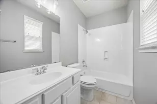 3324 Masters Point Dr, Houston, TX 77091 - Photo 18