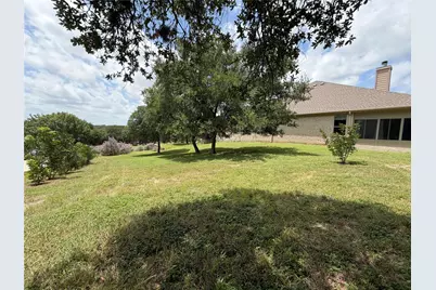 849 Santa Cruz, New Braunfels, TX 78132 - Photo 4