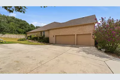 849 Santa Cruz, New Braunfels, TX 78132 - Photo 38