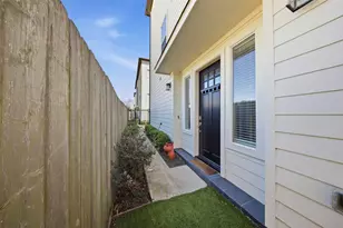 880 Wakefield Dr, Houston, TX 77018 - Photo 4