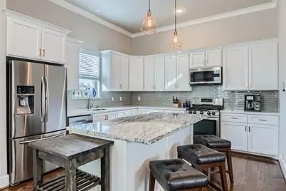 880 Wakefield Drive #A, Houston, TX 77018 - Photo 12