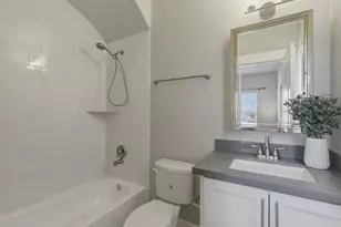 880 Wakefield Dr, Houston, TX 77018 - Photo 20