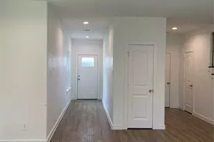 5314 Longmeadow St, Houston, TX 77033 - Photo 4