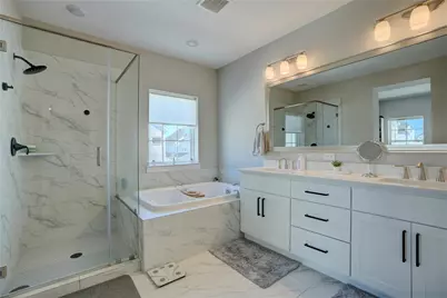 3603 Kensington Gardens Lane, Houston, TX 77055 - Photo 14