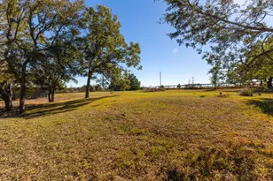 8103 Adamek Rd, Brenham, TX 77833 - Photo 34