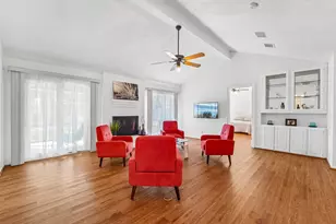 10219 Sand Pass Ln, Houston, TX 77064 - Photo 4