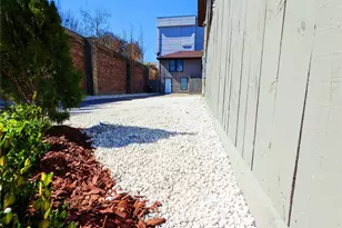 4310 Elsbury St, Houston, TX 77006 - Photo 24