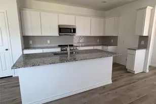 10465 Sugar Ml Dr, Conroe, TX 77306 - Photo 4