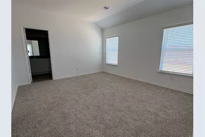 10465 Sugar Mill Drive, Conroe, TX 77306 - Photo 6