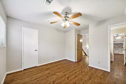 4 Falling Star Road, The Woodlands, TX 77381 - Photo 24