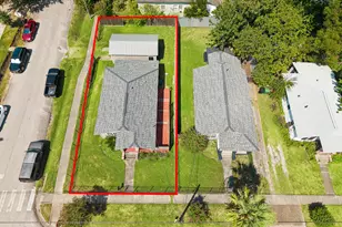 2101 Lawrence St, Houston, TX 77008 - Photo 16
