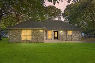 11514 Foxburo Dr, Houston, TX 77065 - Photo 1