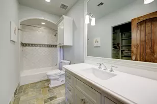 5610 Lynbrook Dr, Houston, TX 77056 - Photo 34