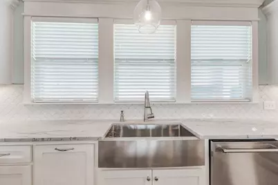 951 Kenlyn Drive, Port Bolivar, TX 77650 - Photo 28