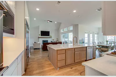 9039 Boardwalk Place, Manvel, TX 77578 - Photo 16