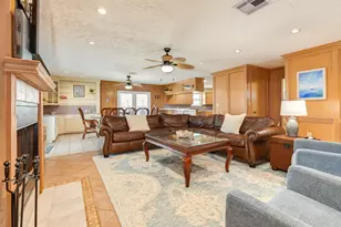247 Schooner Dr, Freeport, TX 77541 - Photo 10