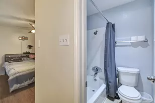 5514/5516 Deep Forest Dr, Houston, TX 77092 - Photo 20