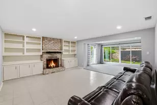 15302 Falling Creek Dr, Houston, TX 77068 - Photo 6