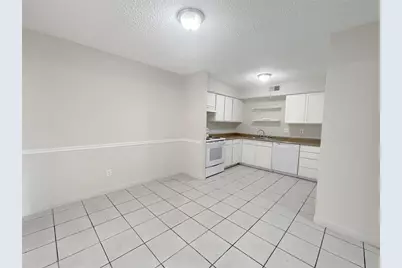 12023 Greenwood Forest Drive #B, Houston, TX 77066 - Photo 6