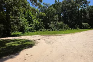 9739 Lake View Dr, Houston, TX 77365 - Photo 24