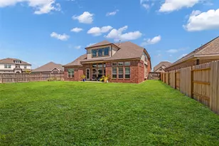 423 Round Top St, Webster, TX 77598 - Photo 42