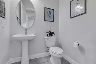 423 Round Top St, Webster, TX 77598 - Photo 10