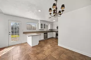 6522 Brookgate Dr, Spring, TX 77373 - Photo 6