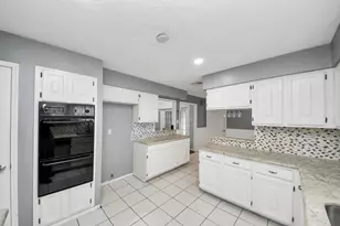 9607 Crail Dr, Spring, TX 77379 - Photo 22