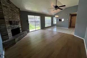 11013 Crenchrus Ct, Houston, TX 77086 - Photo 2