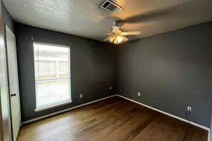 11013 Crenchrus Ct, Houston, TX 77086 - Photo 8