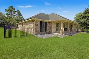 16558 Green Meadow Loop, Willis, TX 77318 - Photo 4
