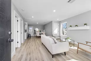 5733 Howell St, Houston, TX 77032 - Photo 8