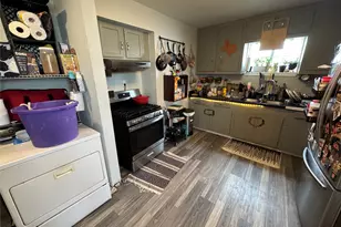 214 Palmyra St, Houston, TX 77022 - Photo 6