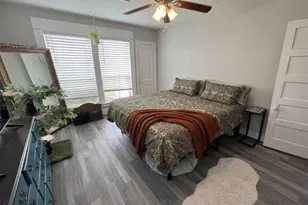 214 Palmyra St, Houston, TX 77022 - Photo 4