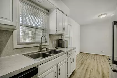 5014 Viking Drive, Houston, TX 77092 - Photo 10