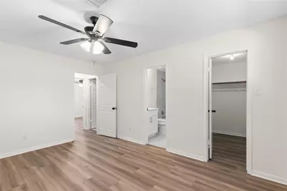 907 Avenue B, Sweeny, TX 77480 - Photo 16