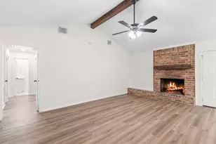 907 Avenue B, Sweeny, TX 77480 - Photo 6