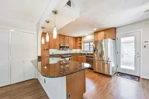 2601 S Braeswood Blvd, Houston, TX 77025 - Photo 6