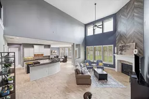 27707 Burnett Hills Ln, Fulshear, TX 77441 - Photo 2