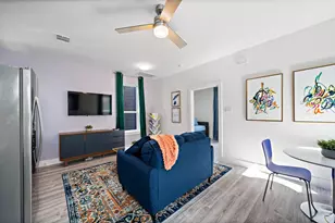 207 E 38th Street E, Houston, TX 77018 - Photo 4